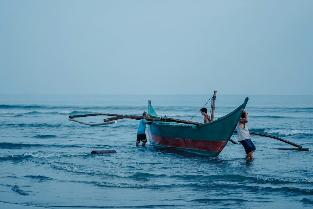 Local Fishermans are Catching Fish